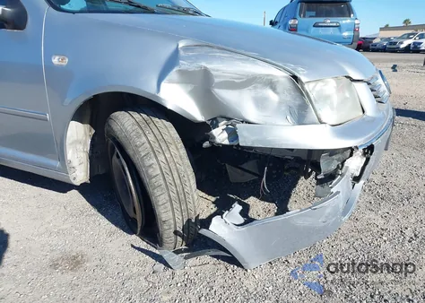 2005 Volkswagen Jetta Gl из США, поврежденный, VIN 3VWRA69MX5M022523